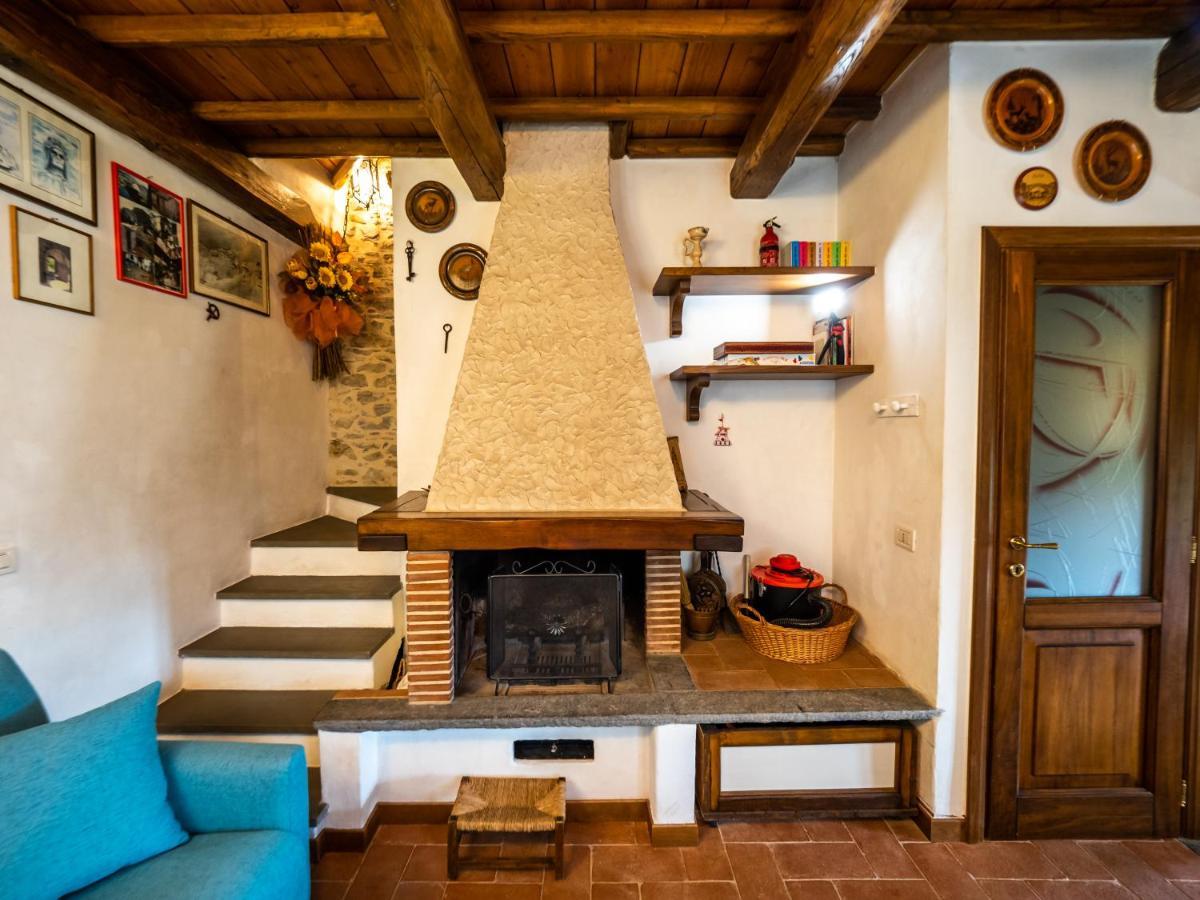Deliziosa Casetta Sull'Appennino Toscano Montefegatesi Екстериор снимка