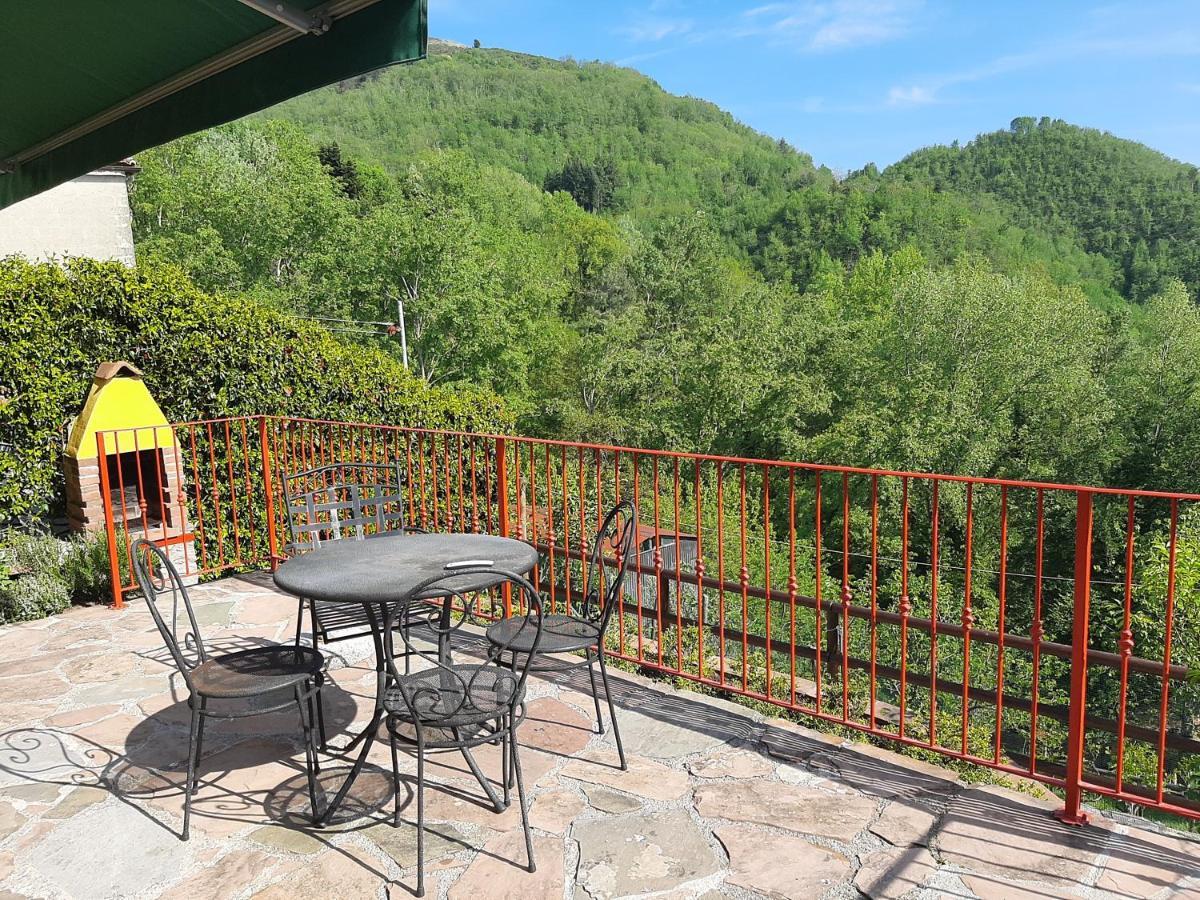 Deliziosa Casetta Sull'Appennino Toscano Montefegatesi Екстериор снимка